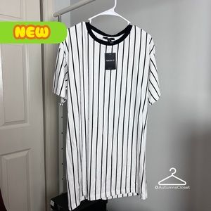 Knit Dress-Sho White/Black (T-Shirt Dress)